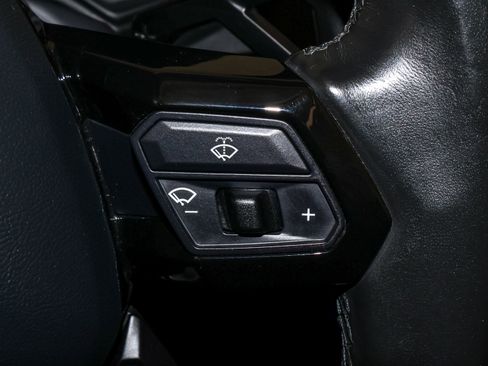 Used 2017 Lamborghini Huracan LP 610-4 AWD/4WD image 38