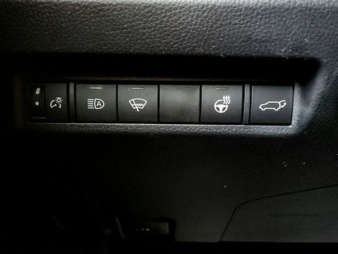 Certified 2022 Toyota RAV4 XLE w/ Convenience Package AWD/4WD image 34