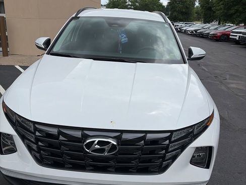 Used 2023 Hyundai Tucson SEL AWD/4WD image 2