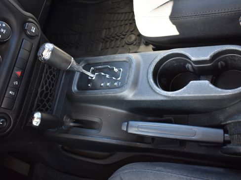 Used 2017 Jeep Wrangler Unlimited Sport w/ Quick Order Package 24S image 27