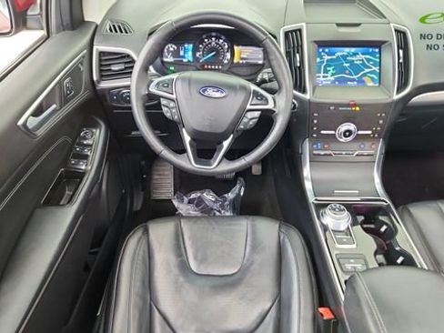 Used 2020 Ford Edge Titanium w/ Equipment Group 301A FWD image 37
