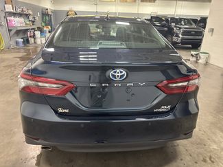 Used 2021 Toyota Camry XLE w/ Navigation Upgrade Package FWD video 4