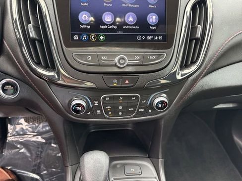 Used 2023 Chevrolet Equinox RS w/ RS Leather Package AWD/4WD image 70