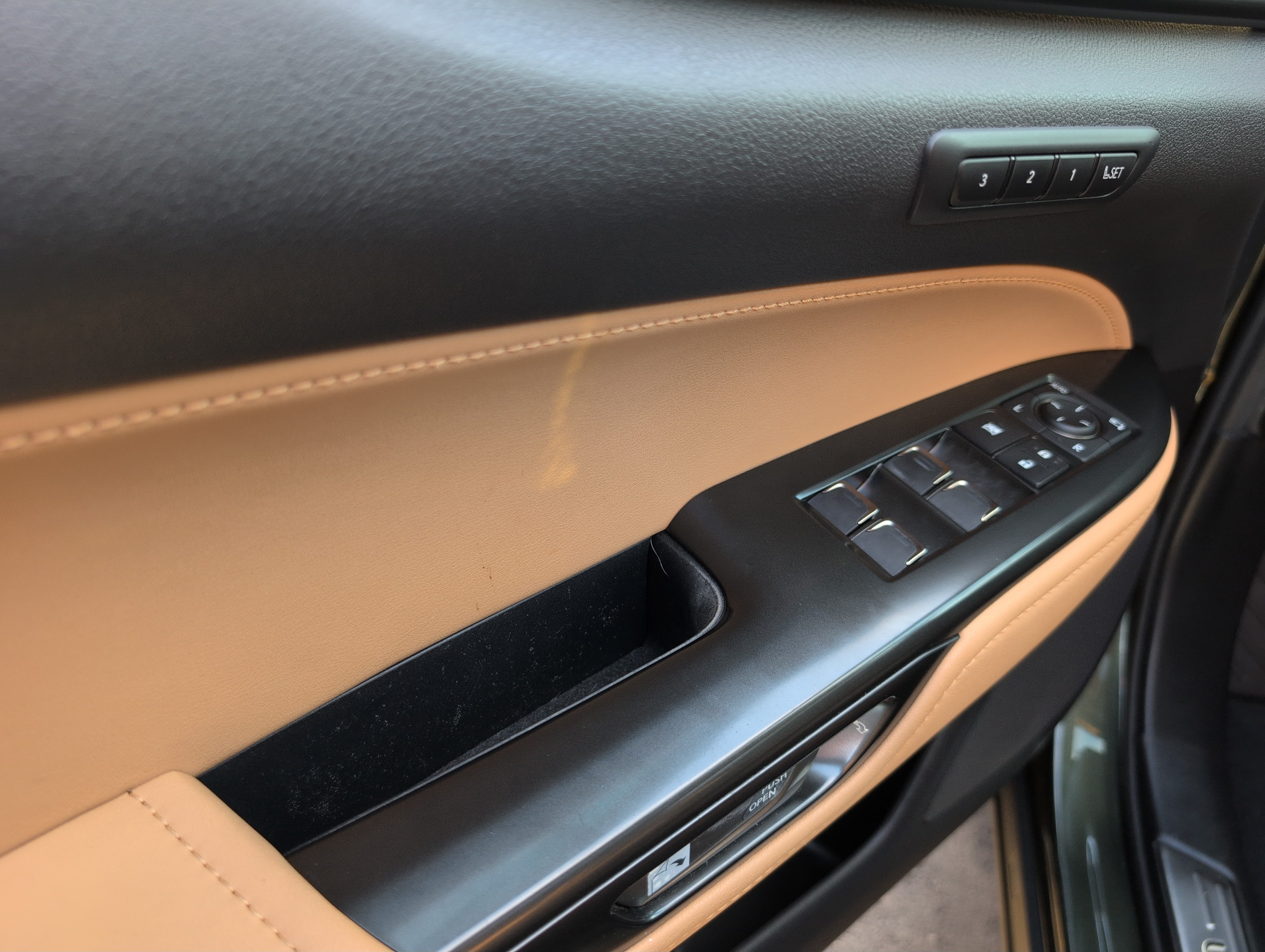 Used 2026 Lexus NX 350 AWD w/ Accessory Package (Z1) image 8