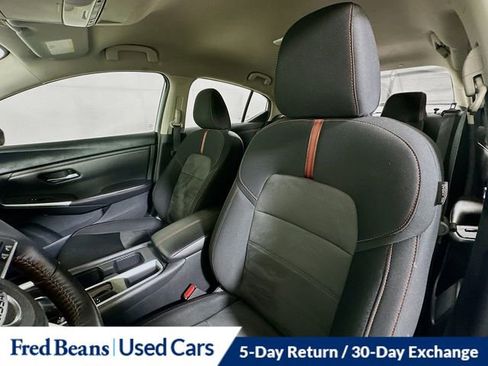 Used 2023 Nissan Sentra SR w/ Midnight Edition Package FWD image 20