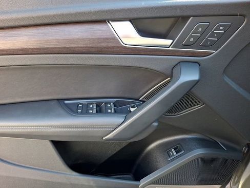 Used 2023 Audi Q5 2.0T Premium Plus w/ Premium Plus Package image 12