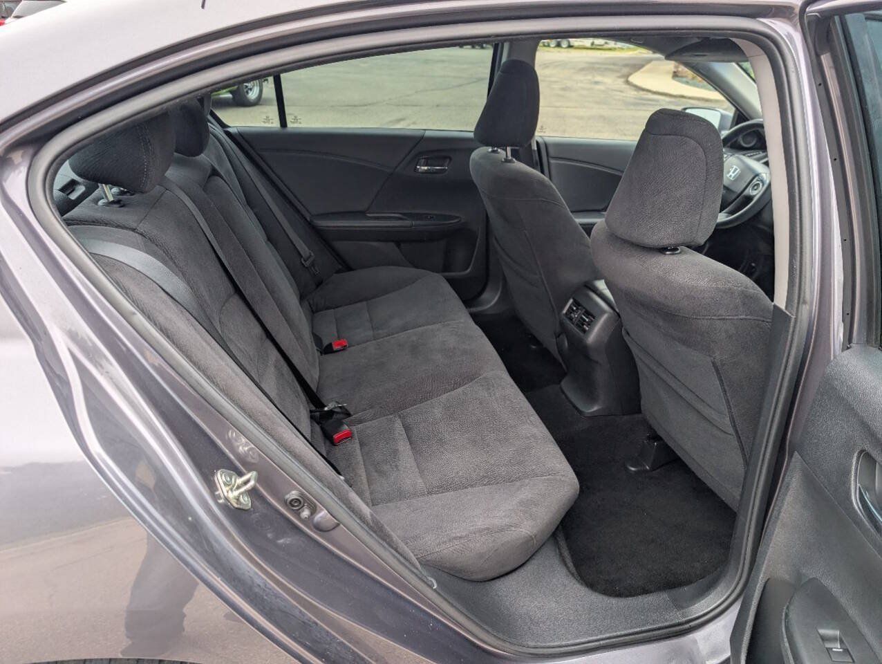 Used 2015 Honda Accord EX image 12