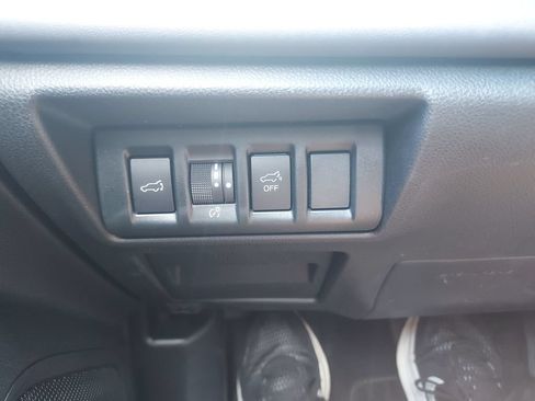 Certified 2024 Subaru Outback Onyx Edition AWD/4WD image 27