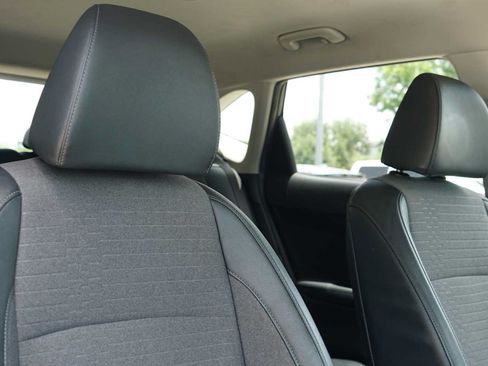 Used 2022 Kia Seltos S FWD image 25