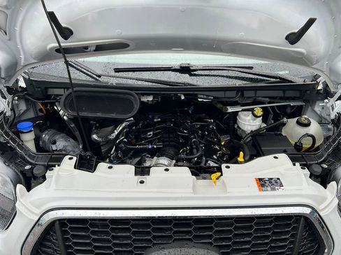Used 2024 Ford Transit 350 XLT RWD image 29