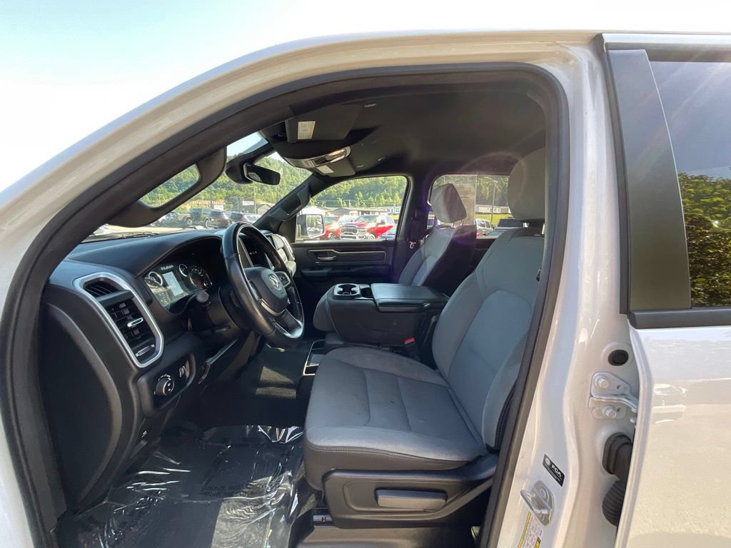 Used 2023 RAM 1500 Big Horn AWD/4WD image 9