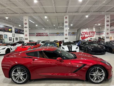 Used 2014 Chevrolet Corvette Stingray Coupe w/ 2LT Preferred Equipment Group RWD image 5