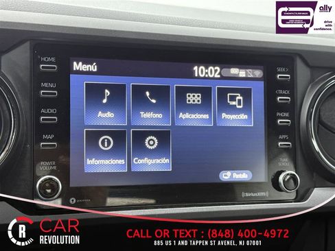 Used 2020 Toyota Tacoma TRD Sport w/ Blackout Package AWD/4WD image 18