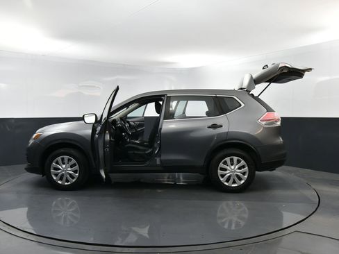Used 2016 Nissan Rogue S image 34