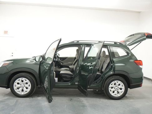 Used 2023 Subaru Forester AWD/4WD image 21