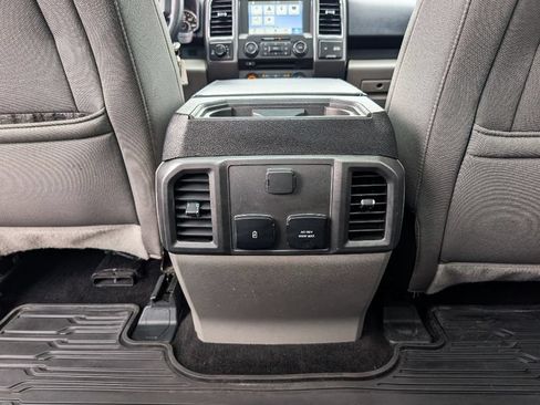 Used 2018 Ford F150 XLT w/ Equipment Group 302A Luxury AWD/4WD image 19