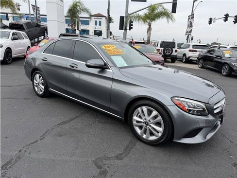 Used 2019 Mercedes-Benz C 300 Sedan image 8