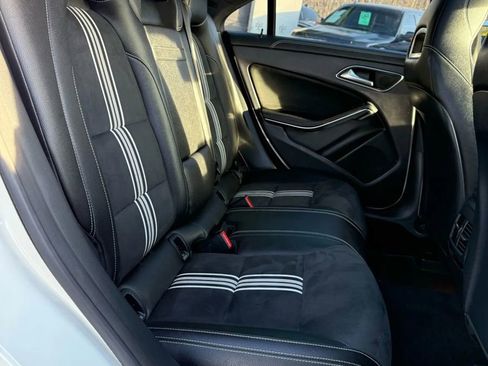 Used 2018 Mercedes-Benz CLA 250 4MATIC image 16