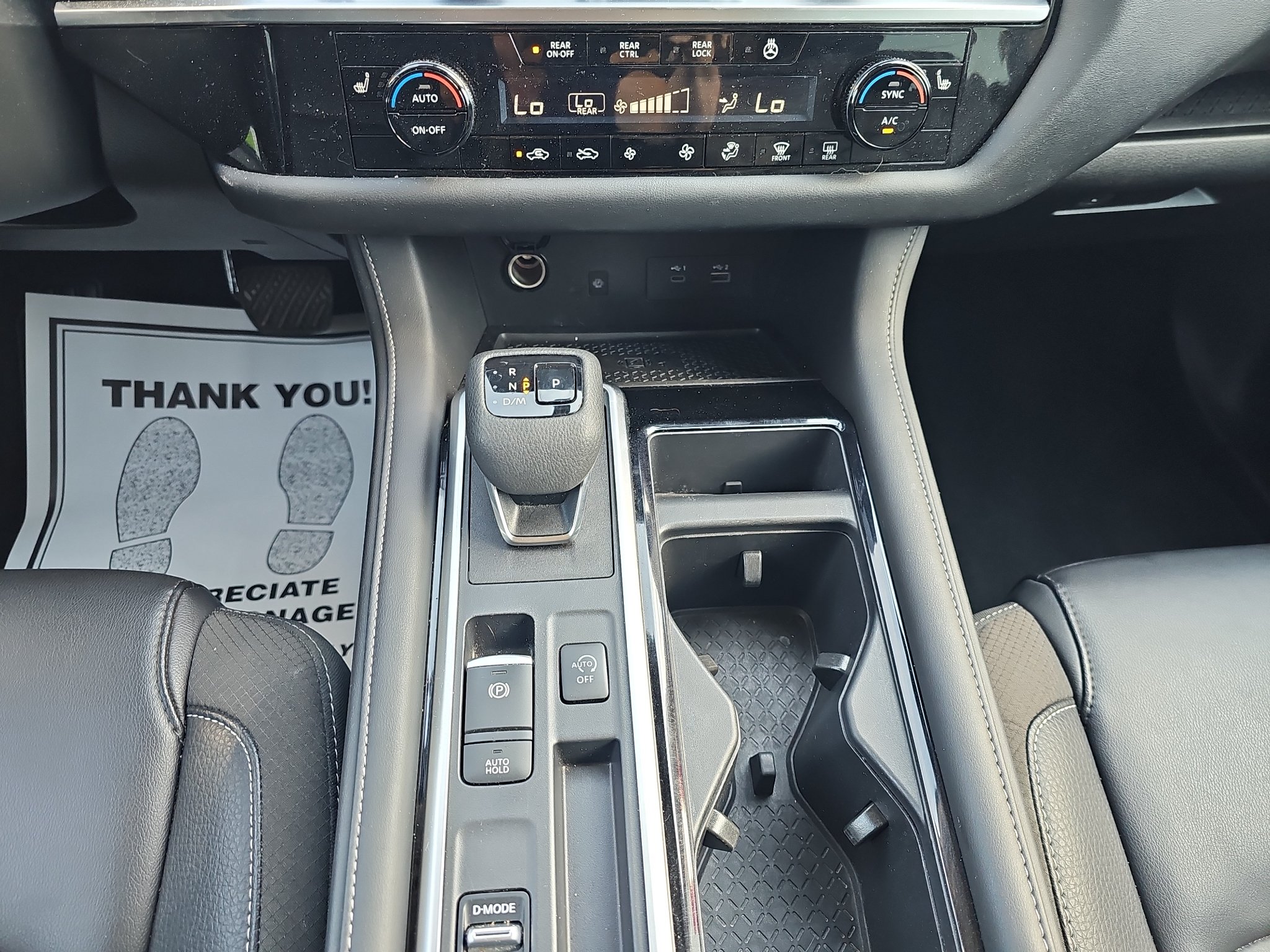 Used 2024 Nissan Pathfinder SL w/ Cargo Package FWD image 13