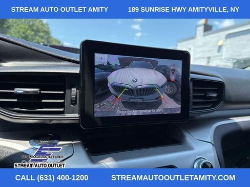 Used 2022 Ford Explorer XLT AWD/4WD image 47