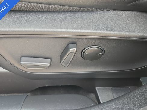 Used 2024 Ford Escape ST-Line w/ Tech Pack #1 AWD/4WD image 24