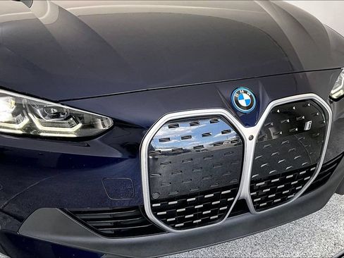 Used 2023 BMW i4 eDrive40 w/ Premium Package RWD image 34