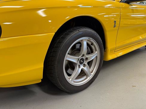 Used 1998 Ford Mustang Cobra RWD image 8