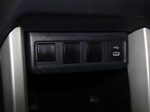 Used 2024 Toyota Corolla Cross SE image 22