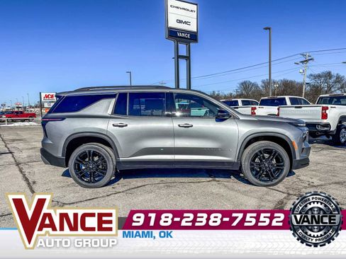 New 2026 Chevrolet Traverse LT FWD image 8