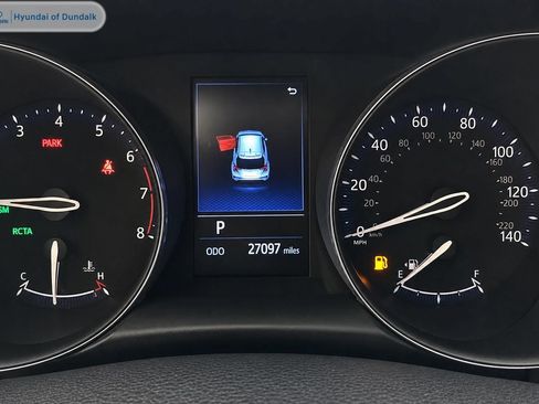 Used 2019 Toyota C-HR XLE FWD image 9