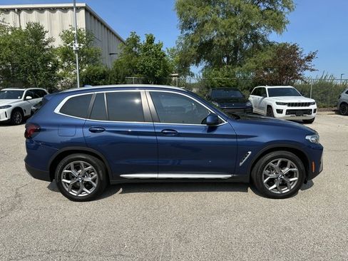 Used 2024 BMW X3 xDrive30i w/ Premium Package w/ZPA AWD/4WD image 4