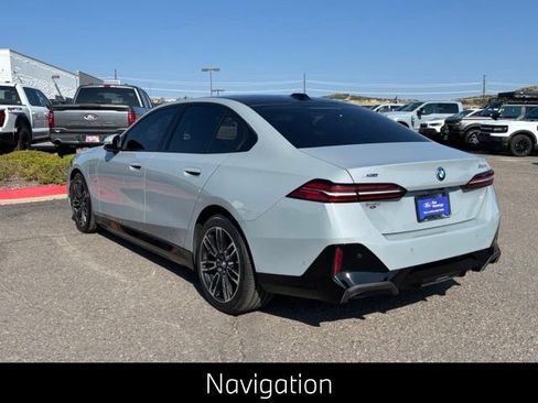 Used 2026 BMW 550e xDrive AWD/4WD image 3
