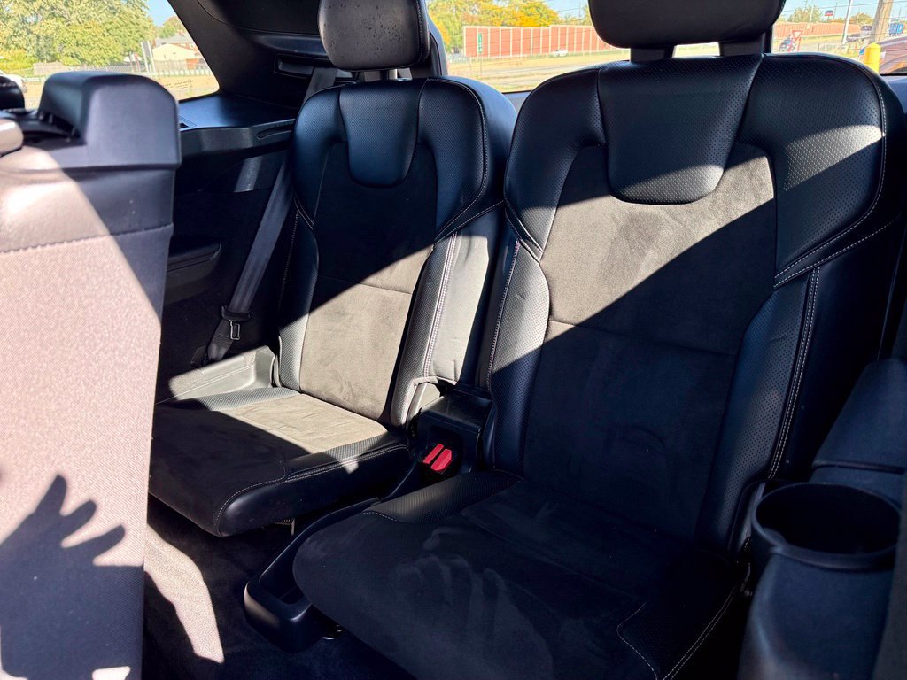 Used 2018 Volvo XC90 T6 R-Design w/ Convenience Package AWD/4WD image 23