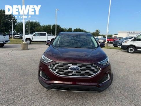 Used 2020 Ford Edge Titanium w/ Equipment Group 301A AWD/4WD image 2