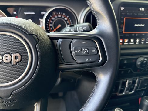 Used 2022 Jeep Wrangler Unlimited Sport AWD/4WD image 20
