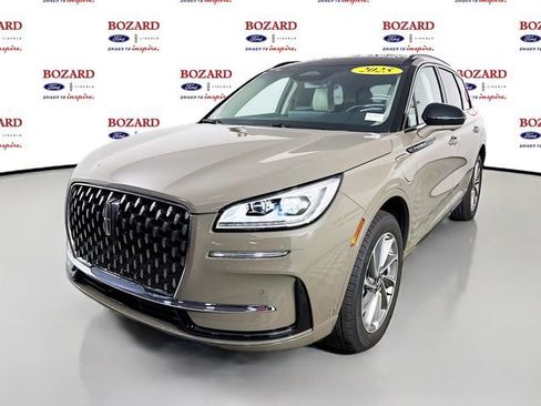 Certified 2025 Lincoln Corsair Grand Touring w/ Equipment Group 301A image 4