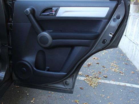 Used 2010 Honda CR-V EX image 16