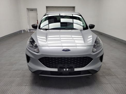 Used 2022 Ford Escape SE image 14