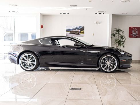 Used 2013 Aston Martin DB9 Coupe image 9