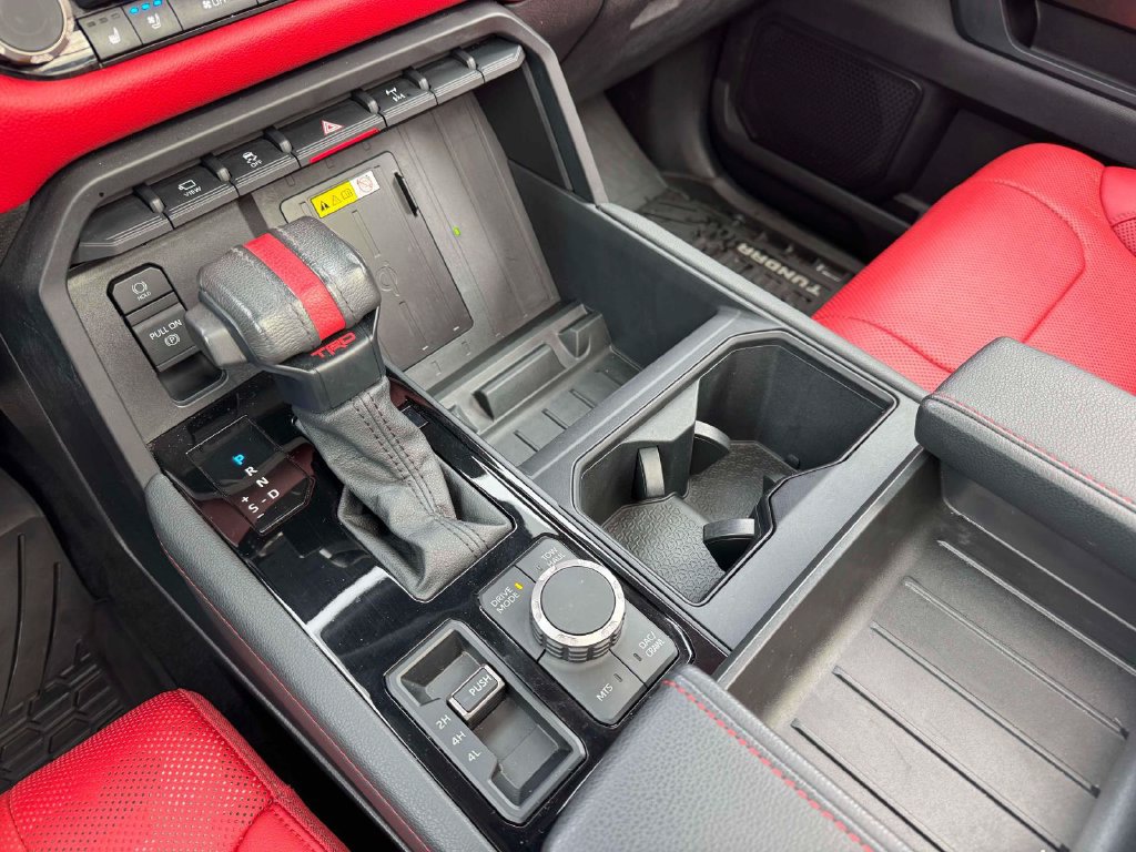 Used 2022 Toyota Tundra TRD Pro AWD/4WD image 32