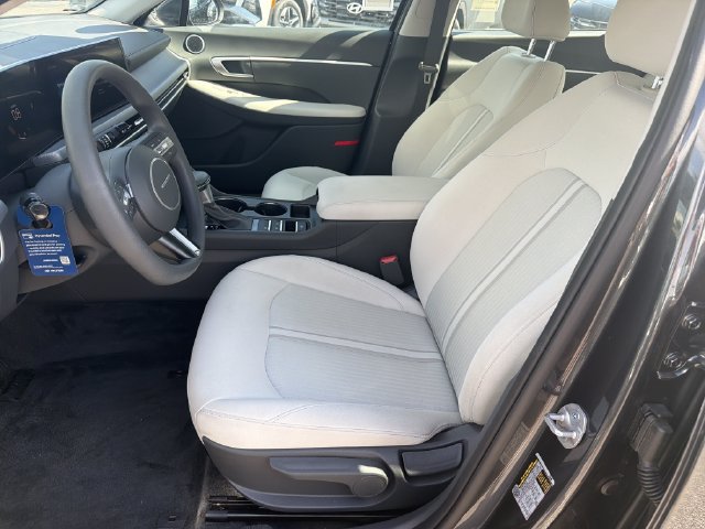 Certified 2026 Hyundai Sonata SE FWD image 11