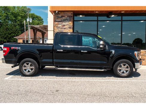 Used 2022 Ford F150 Lariat w/ Equipment Group 502A High AWD/4WD image 2