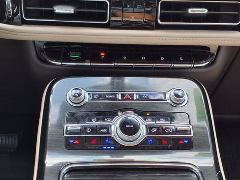 Certified 2022 Lincoln Nautilus Reserve w/ Equipment Group 201A image 26