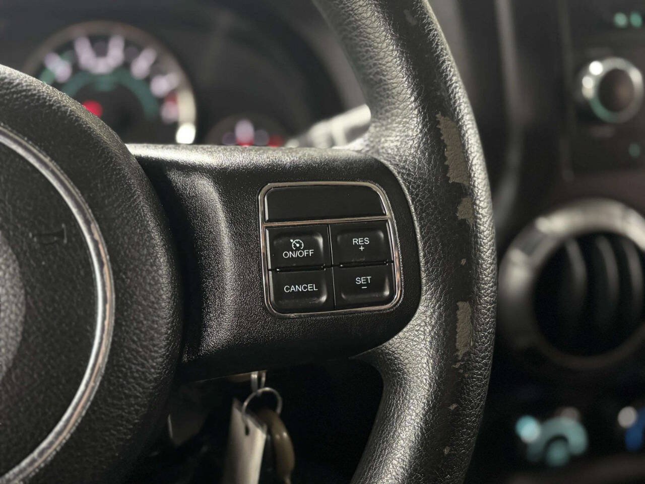 Used 2014 Jeep Wrangler Unlimited Sport AWD/4WD image 32