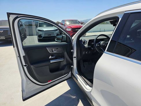Used 2023 Mercedes-Benz GLA 250 image 19