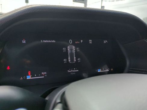 New 2026 Jeep Grand Cherokee Altitude image 17