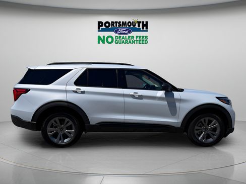 New 2026 Ford Explorer Active w/ Active Comfort Package AWD/4WD image 6