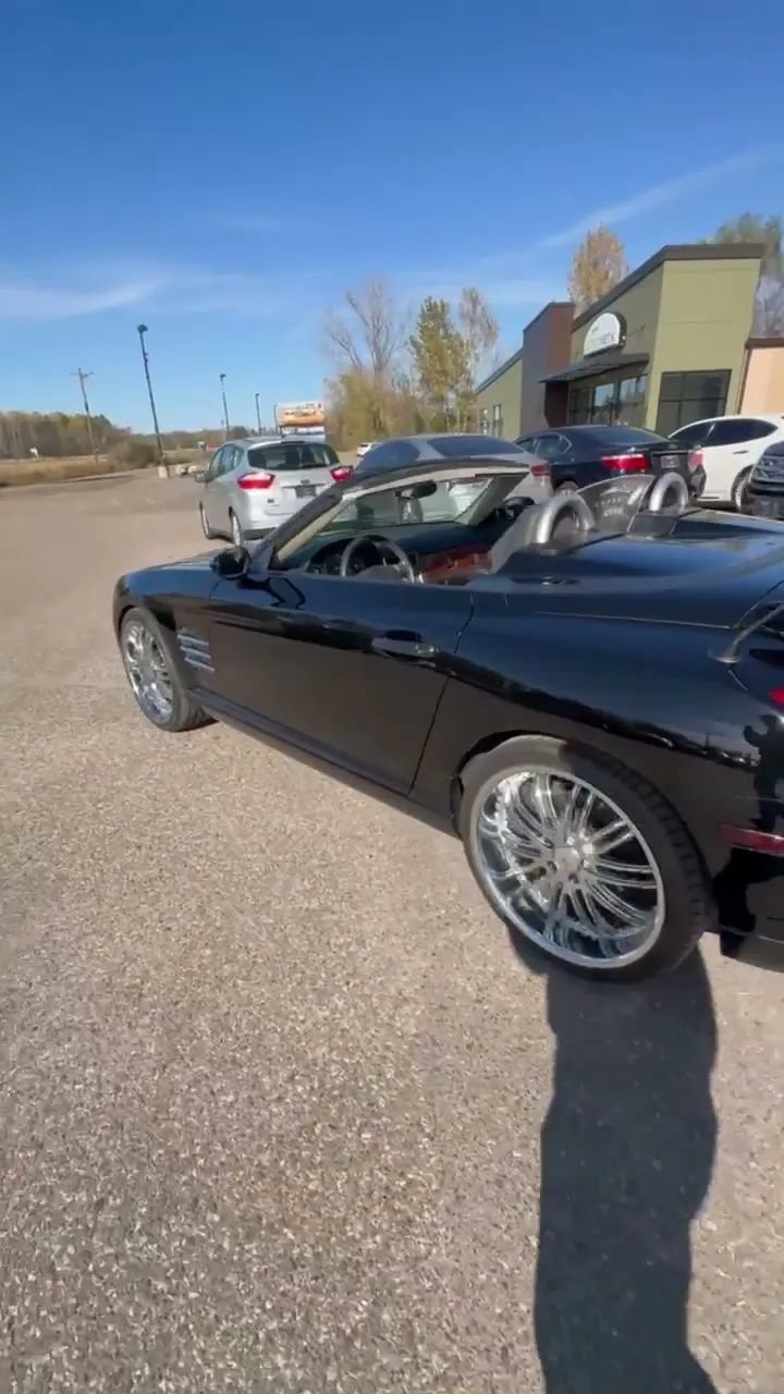Used 2005 Chrysler Crossfire SRT-6 RWD image 58