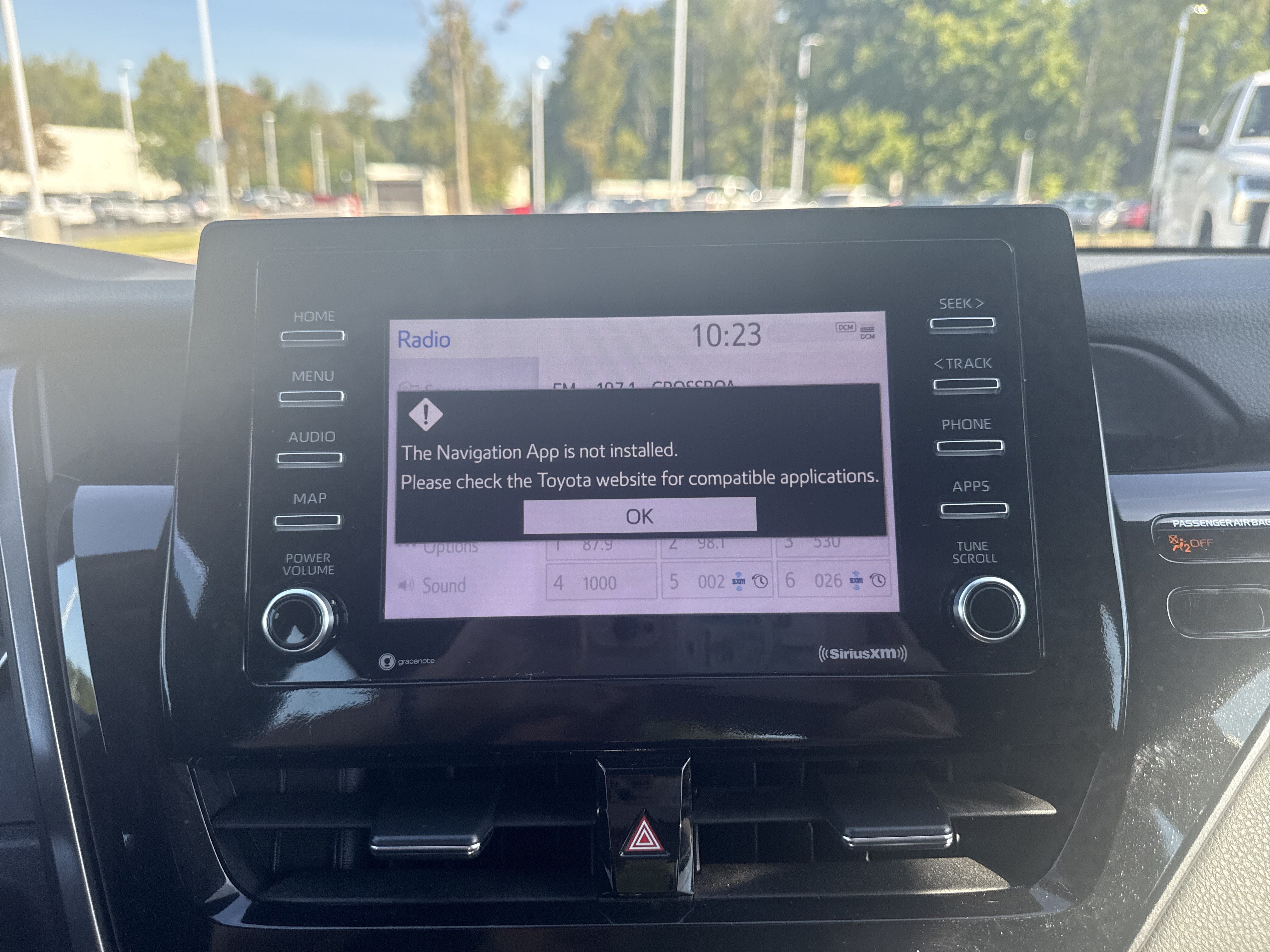 Used 2023 Toyota Camry LE FWD image 24