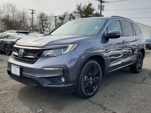 Certified 2022 Honda Pilot Special Edition image 3